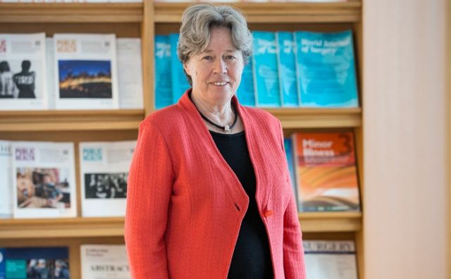 Η Αθηνά Λινού σε διαδικτυακή εκδήλωση της Περιφέρειας Στερεάς για τον εμβολιασμό