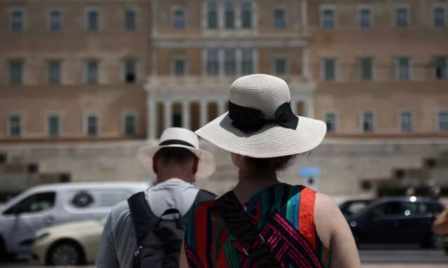 Κορωνοϊός: 8.083 κρούσματα σήμερα, με 1.026 επαναλοιμώξεις - Στους 109 οι διασωληνωμένοι, 12 νέοι θάνατοι