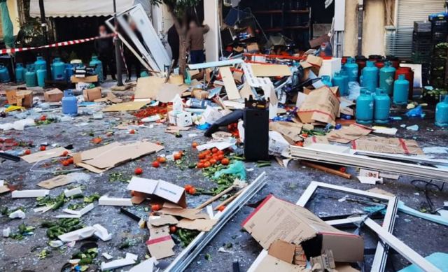 Αιγάλεω: Έκρηξη σε κατάστημα με φιάλες υγραερίου