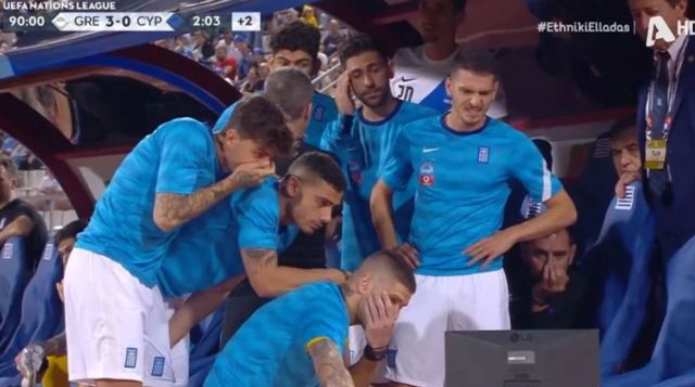 Ελλάδα - Κύπρος: Οι διεθνείς κοίταζαν με αγωνία τον τραυματισμό του Λημνιού και ο Πογιέτ έπιανε το κεφάλι του