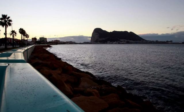 Το Γιβραλτάρ αναγνωρίστηκε και επίσημα ως «πόλη» με καθυστέρηση 180 ετών