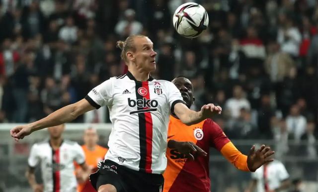 ΑΕΚ: Αυτή είναι η χρυσή πρόταση στον Ντομαγκόι Βίντα