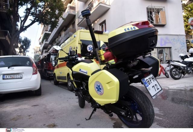 Στο νοσοκομείο βρέφος που κατανάλωσε αλκοόλ στη Θεσσαλονίκη - Επιχείρηση της ΕΛΑΣ για τη μεταφορά του