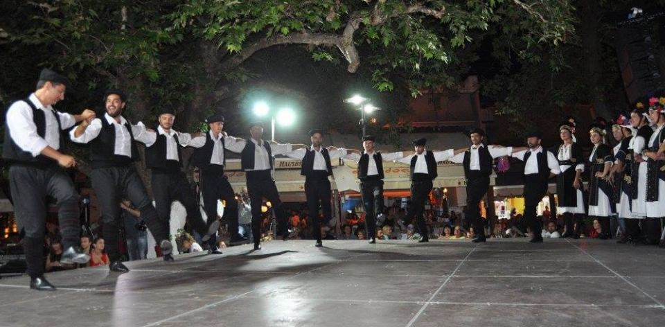 Σάββατο: «Χορέψετε Χορέψετε» με τον Όμιλο Χορού και Πολιτισμού Λαμίας 