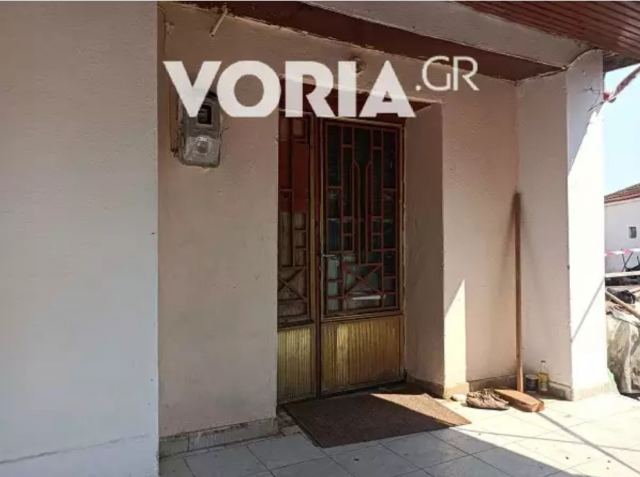 Θεσσαλονίκη: Σοκ από τη νεκροψία της 84χρονης - Ο γιος της την έπνιξε αφού πρώτα της κάρφωσε σπασμένο μπουκάλι στο κεφάλι