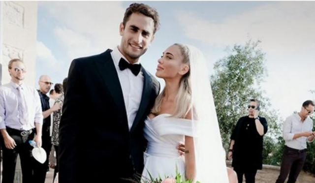 Κόνι Μεταξά - Μάριος Καπότσης: Ταξίδι του μέλιτος στις Μαλδίβες (ΦΩΤΟ)