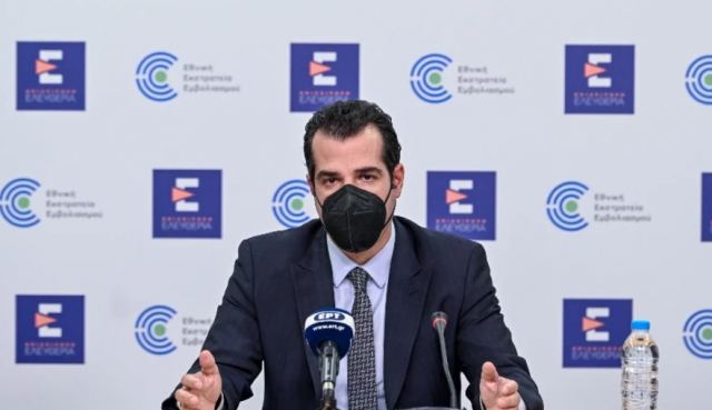 Ανακοινώσεις Πλεύρη στις 11:00 για τα μέτρα κατά του κορωνοϊού - Τι αναμένεται για πιστοποιητικά και τεστ