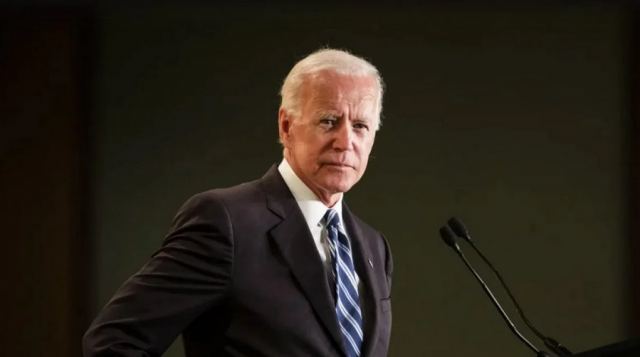 Τζο Μπάιντεν: «Παραμένω υποψήφιος για την προεδρία των ΗΠΑ»