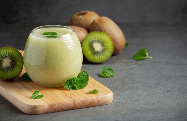 Αγαπάτε τα ακτινίδια; Δείτε τα οφέλη από την κατανάλωσή τους