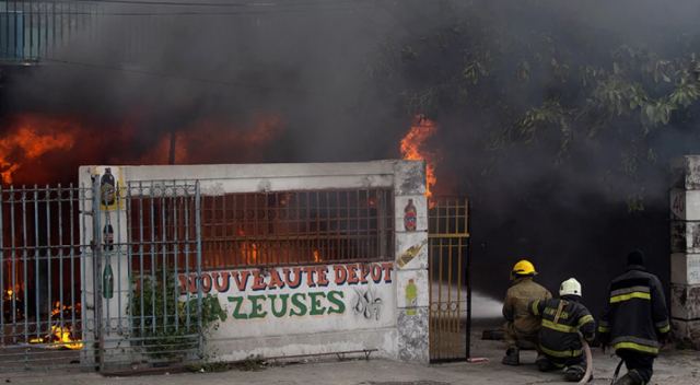 Πεδίο πολέμου η Αϊτή: Τρεις νεκροί σε διαδηλώσεις για την έλλειψη καυσίμων