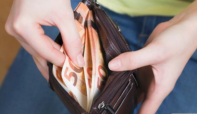 Αυτόματες επιστροφές φόρων στους συνεπείς φορολογούμενους