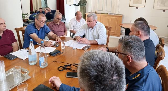 Φθιώτιδα: Έκτακτη σύσκεψη για τις πυρκαγιές