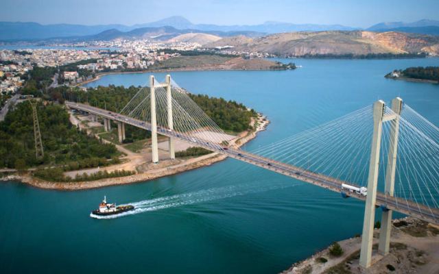 Απειλούσε ότι θα πέσει από την υψηλή γέφυρα Χαλκίδας