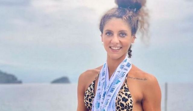 Ιταλίδα Ολυμπιονίκης ξεσπά για σεξιστικά σχόλια - Η επίμαχη φωτό με τα μετάλλια και το μπικίνι