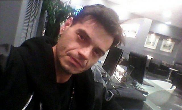 Γιώργος Δασκαλάκης: Στο νοσοκομείο ο τραγουδιστής – «Είναι δύσκολη η κατάσταση»