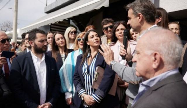 Κυριάκος Μητσοτάκης: «Φάνη θα είσαι και πάλι Περιφερειάρχης» - ΒΙΝΤΕΟ