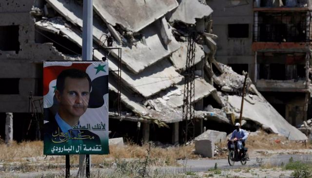 Συρία: Τουλάχιστον δέκα νεκροί μετά την κατάρρευση πολυκατοικίας στο Χαλέπι