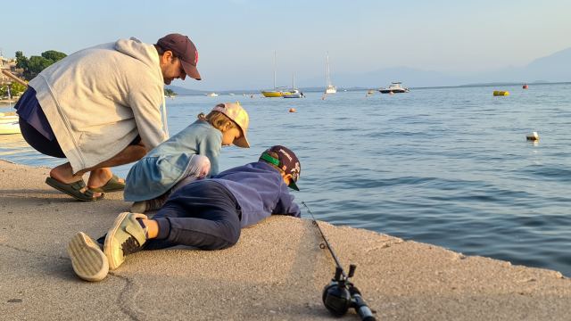 Από τη Σουηδία...στις Ράχες για ψάρεμα (ΦΩΤΟ-ΒΙΝΤΕΟ)