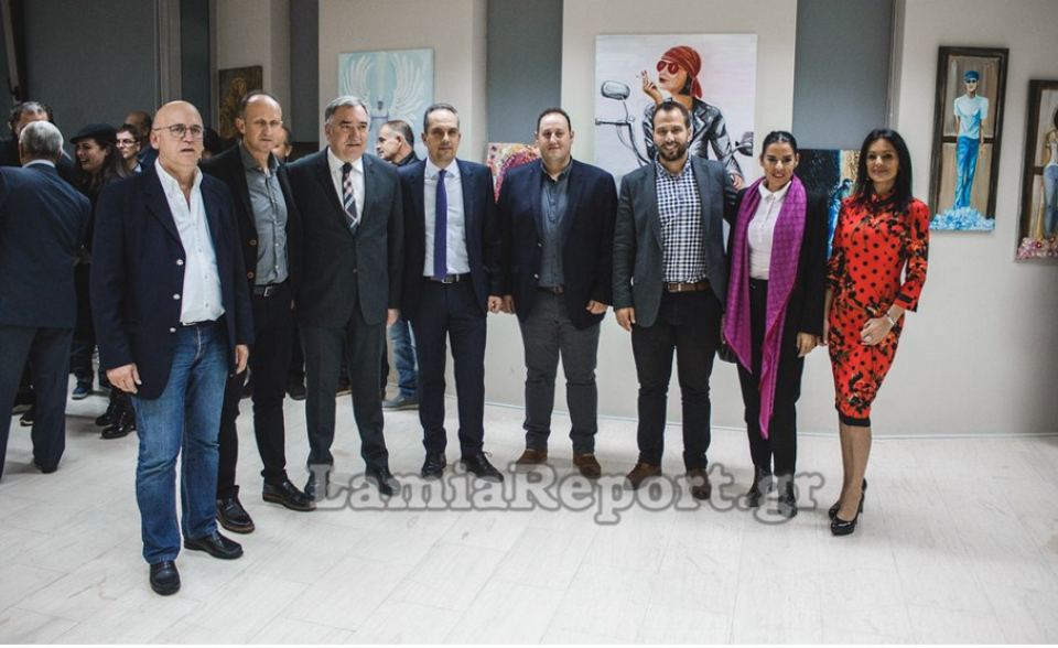 Δείτε φωτογραφίες από τα εγκαίνια της έκθεσης ζωγραφικής της αστυνομικού Μαρίας Παπαδοπούλου