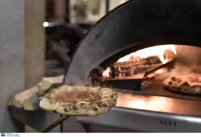 Έτσι «πιάστηκε» η πιτσαρία στην Αργυρούπολη που έκρυβε 635.000 ευρώ – Η συνεργασία της ΑΑΔΕ με τις πλατφόρμες delivery