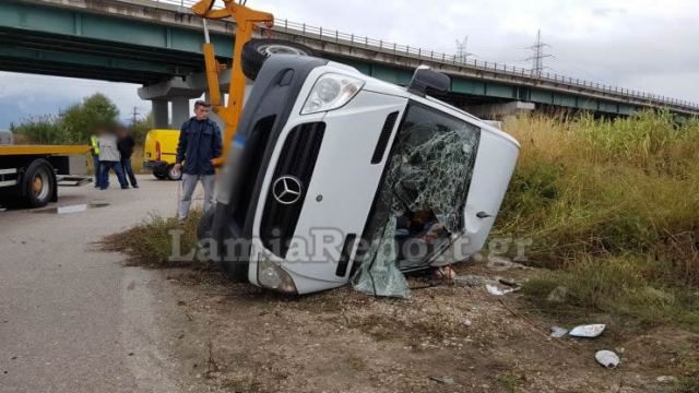 Λαμία: Τροχαίο στον παράδρομο - ΦΩΤΟ