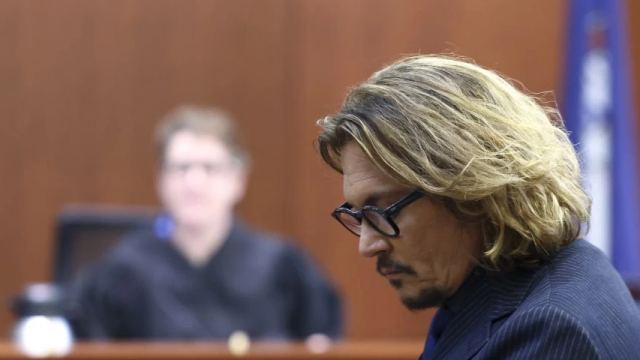 «Ελπίζω το πτώμα της να αποσυντίθεται στο πορτ μπαγκάζ ενός Honda» - Τα σοκαριστικά μηνύματα του Τζόνι Ντεπ