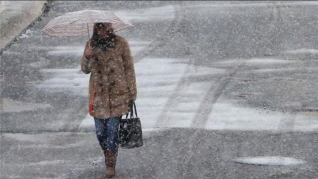 Έρχεται νέο κύμα κακοκαιρίας με χιόνια, καταιγίδες και σκόνη - Πού και πότε θα «χτυπήσει»