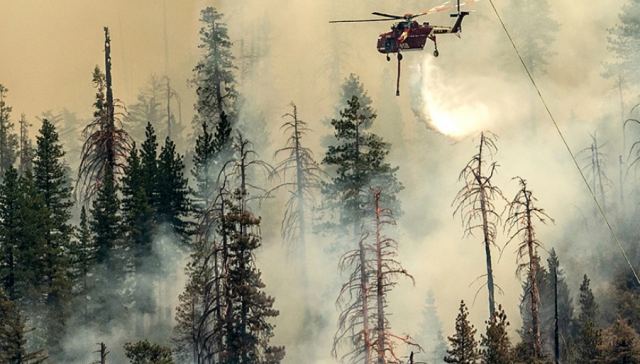 ΗΠΑ: Φωτιά εξαπλώνεται εκτός ελέγχου προς το Εθνικό Πάρκο Γιοσέμιτι