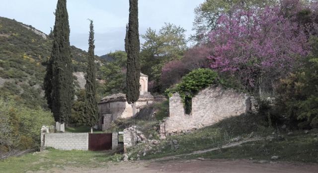 Οι αγιογραφίες της Ι.Μ.Ταξιαρχών Νεράιδας Στυλίδας προκαλούν δέος με την ομορφιά τους (ΦΩΤΟ)