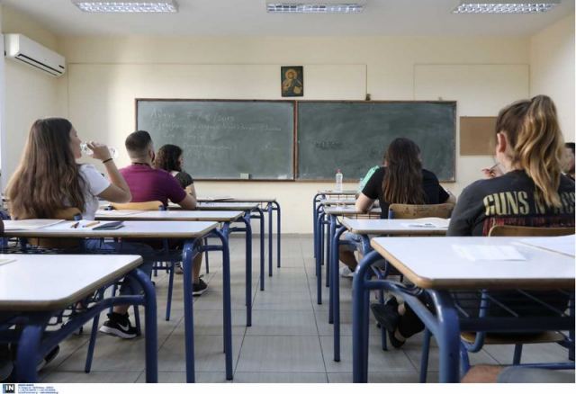 Πανελλήνιες 2022: Νωρίτερα η εισαγωγή στην Τριτοβάθμια Εκπαίδευση των υποψηφίων με σοβαρές παθήσεις