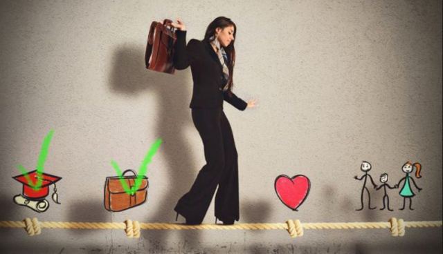 Από γυναίκα... για τη γυναίκα…