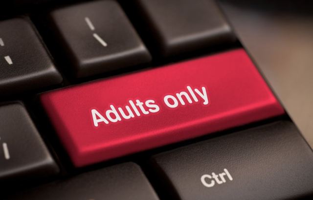 Ιστοσελίδα πορνό προσφέρει δωρεάν συνδρομητικό πακέτο στις περιοχές με κοροναϊό