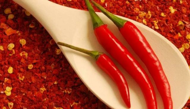Πέντε λόγοι για τους οποίους τα πικάντικα τρόφιμα είναι υγιεινά