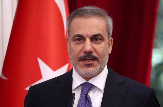 Επίθεση Ιράν στο Ισραήλ: Τηλεφωνική επικοινωνία Χακάν Φιντάν με τον Ιρανό ΥΠΕΞ