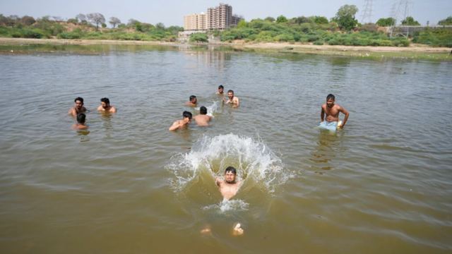 Ακραίος καύσωνας στην Ινδία: Έφτασε τους 50 βαθμούς το θερμόμετρο