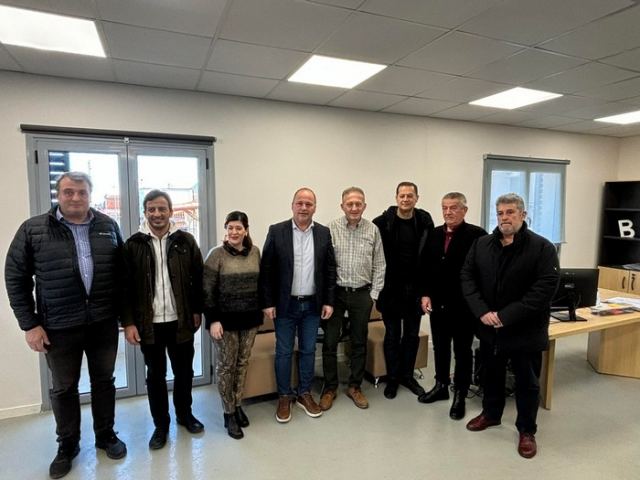 Επίσκεψη στο Δήμο Μακρακώμης από το Εμπορικό Επιμελητήριο