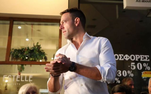 Στέφανος Κασσελάκης: «Καταιγίδα» αντιδράσεων μετά το ατόπημα με το ψευδοκράτος