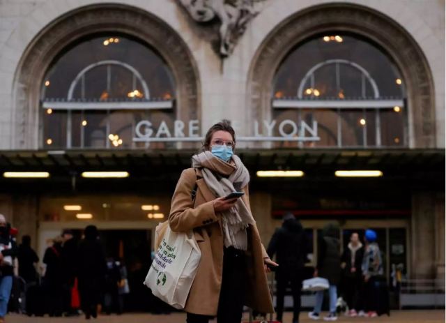 Κορωνοϊός: Νέα μετάλλαξη εντοπίστηκε στη Γαλλία