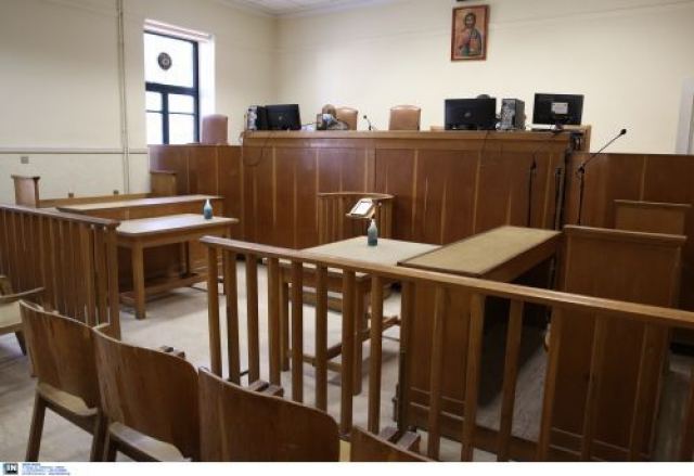 «Κόβει» τις αυξήσεις στις συντάξεις των δικαστικών το Οικονομικών: «Η απόφαση αφορά μόνον όσους προσέφυγαν»