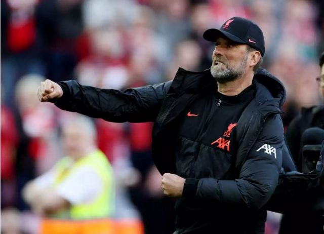 Premier League: Ο Γιούργκεν Κλοπ της Λίβερπουλ αναδείχθηκε προπονητής της σεζόν