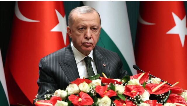 Ερντογάν: Άνευ προηγουμένου παραλήρημα από τον Τούρκο πρόεδρο - «Έλληνες, να μην ξεχνάτε τι έγινε στη Σμύρνη»