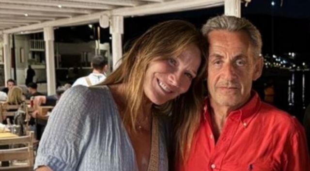 Χαλαρές στιγμές για Νικολά Σαρκοζί και Κάρλα Μπρούνι στην Κύθνο
