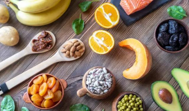 Το θρεπτικό συστατικό που ρίχνει την πίεση - Ποια τρόφιμα το περιέχουν