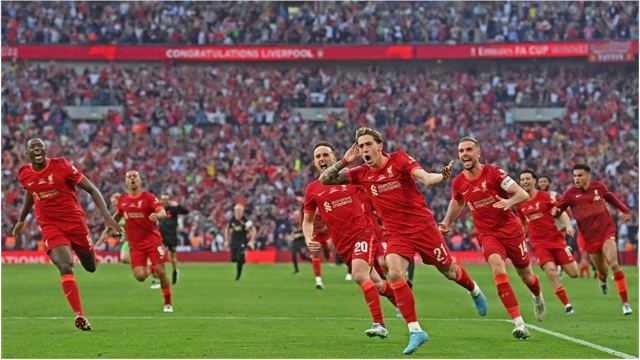 Κώστας Τσιμίκας: Ο νέος ήρωας της Λιβερπουλ είναι Έλληνας - Το πρώτο γκολ, το κύπελλο, η αποθέωση