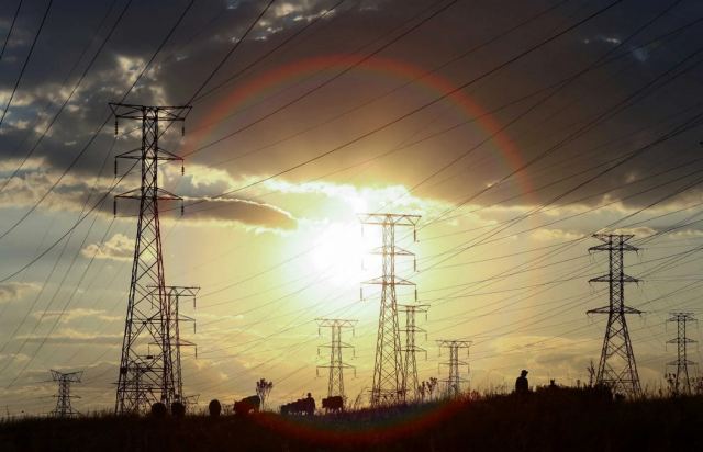 ΕΕ: Σκέψεις για διαχωρισμό της τιμής ρεύματος και φυσικού αερίου – Τα μέτρα κάθε χώρας