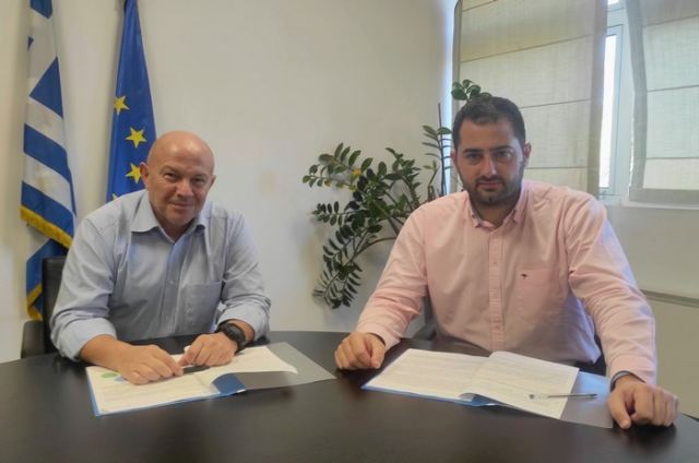 Φάνης Σπανός: «Υψώνουμε “ασπίδα” αλληλεγγύης ενάντια στη φρίκη του πολέμου»