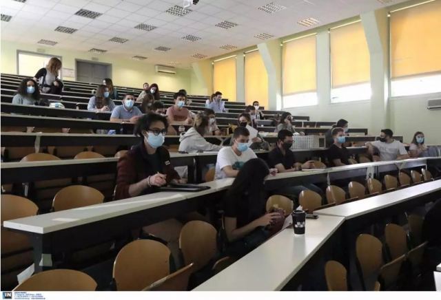 Καθηγητές πανεπιστημίων απαντούν στη Νίκη Κεραμέως – Να αποσυρθεί το νέο νομοσχέδιο