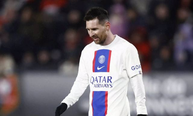 Ο Λιονέλ Μέσι αποχωρεί από την Παρί Σεν Ζερμέν