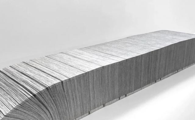 Αυτό είναι το μεγαλύτερο βιβλίο του κόσμου με τις 21.540 σελίδες - Κοστίζει 1.900 ευρώ