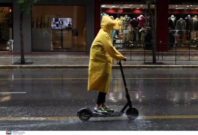 Έρχεται από την Ιταλία η κακοκαιρία Bogdan: Καταιγίδες, χαλαζοπτώσεις και κεραυνοί από το βράδυ - Έκτακτο δελτίο της ΕΜΥ